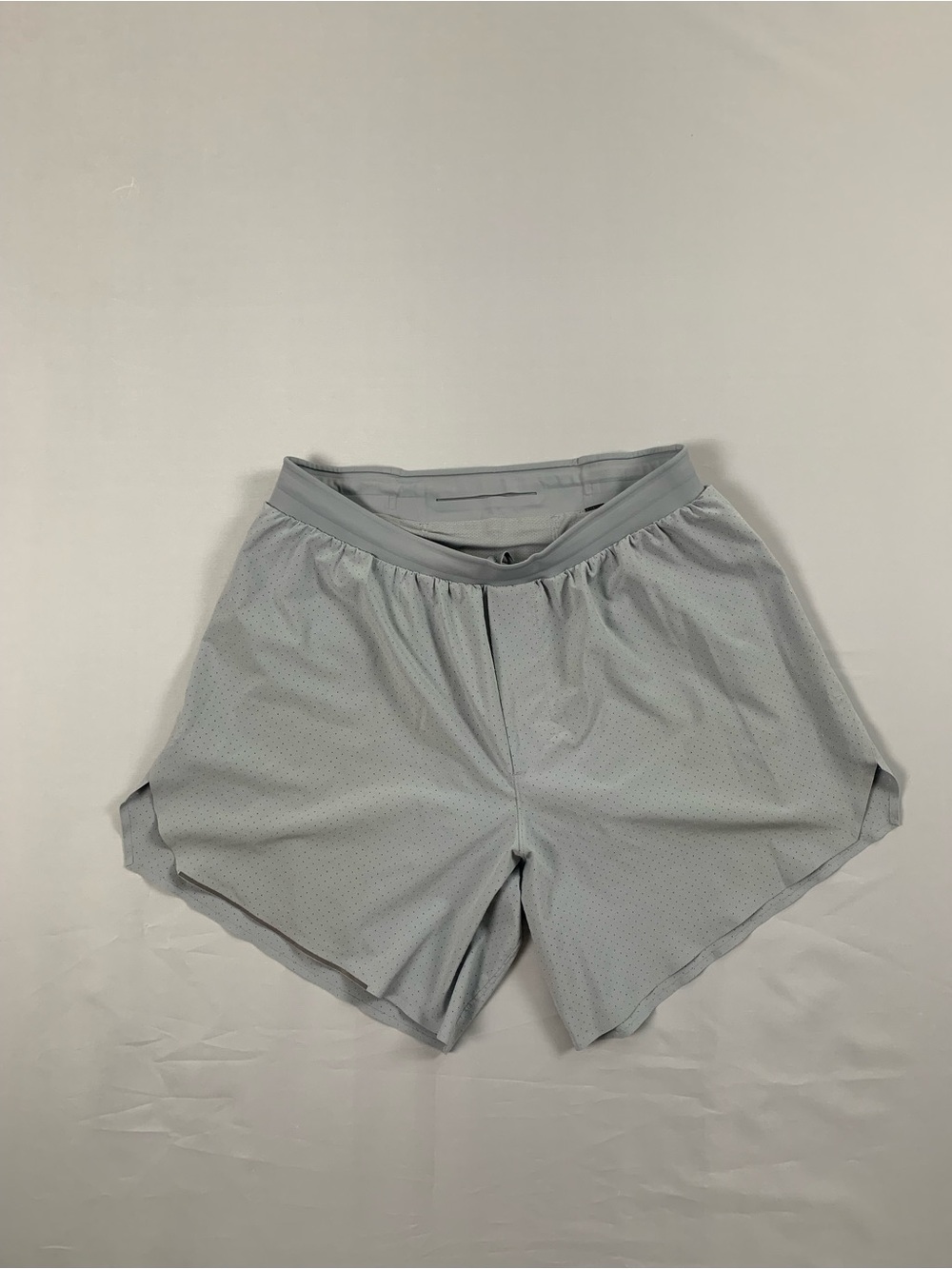 Lululemon Fast and Free Lined Running Short Gray size Medium - Picture 2 of 3